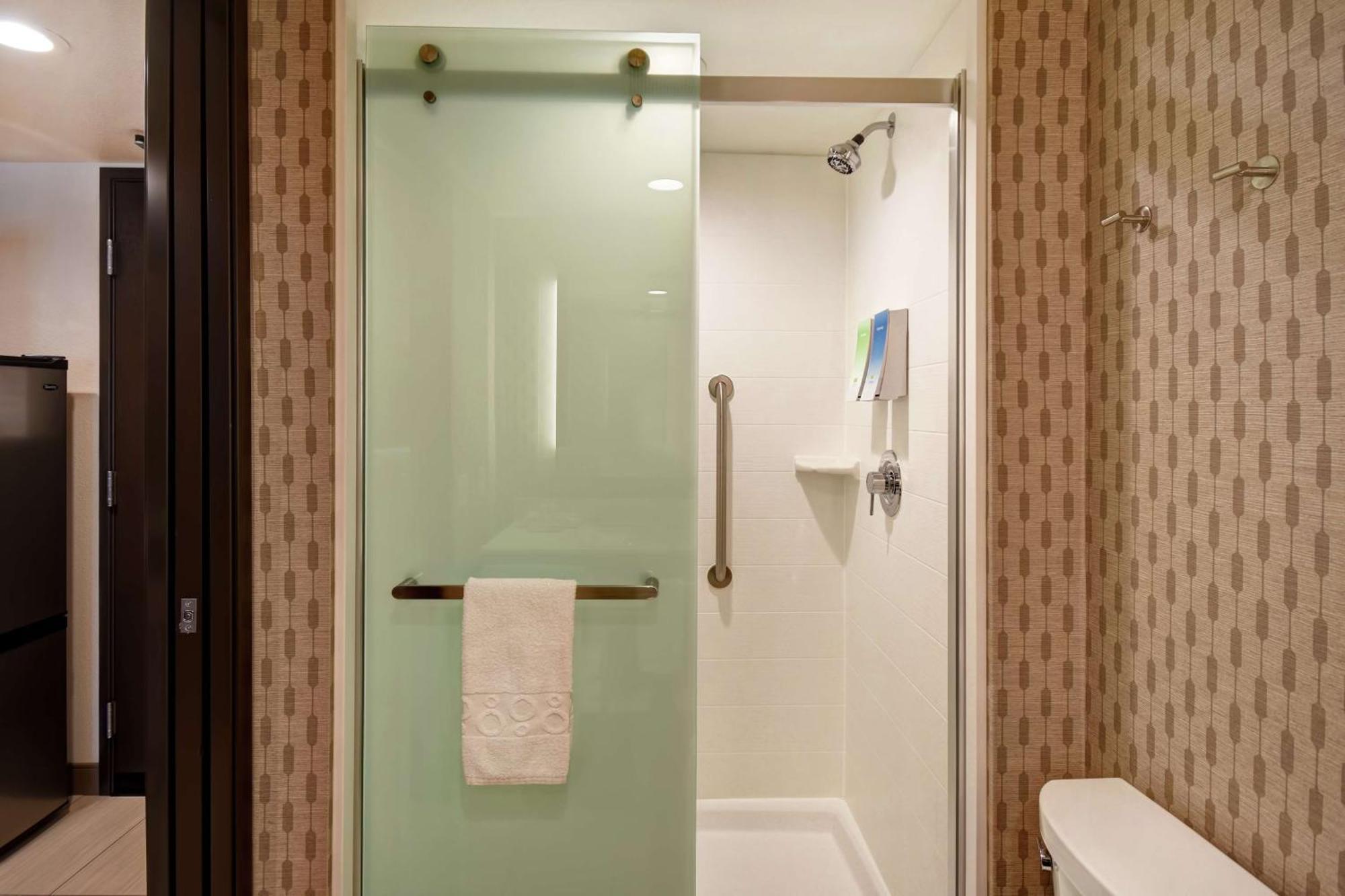 Home2 Suites By Hilton Victorville Dış mekan fotoğraf